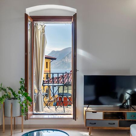 Harbor View - Malcesine Apartment ภายนอก รูปภาพ