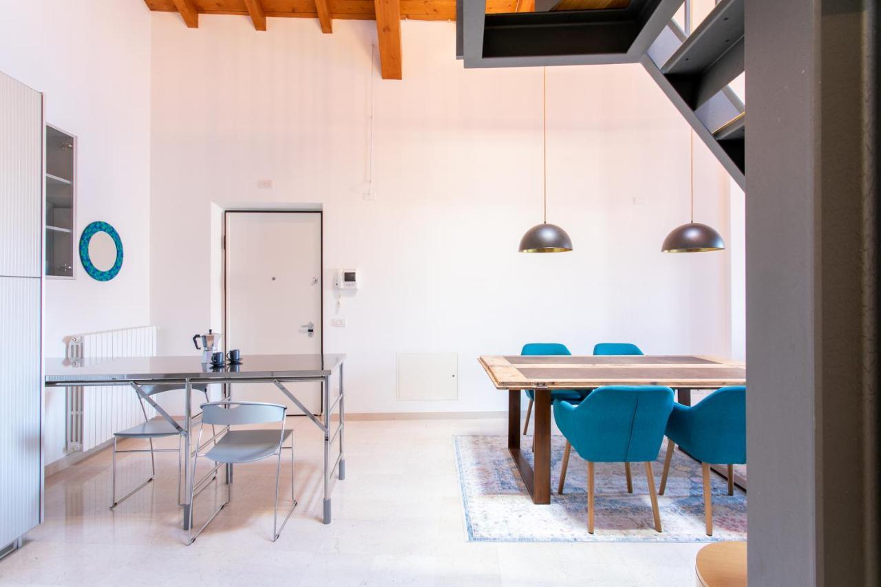 Harbor View - Malcesine Apartment ภายนอก รูปภาพ